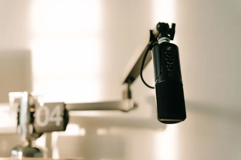 Jak efektywnie wykorzystać podcasting do promocji strony WordPress w 2026 roku?