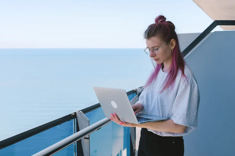 Co zrobić, gdy freelancer zniknął w trakcie realizacji strony internetowej?