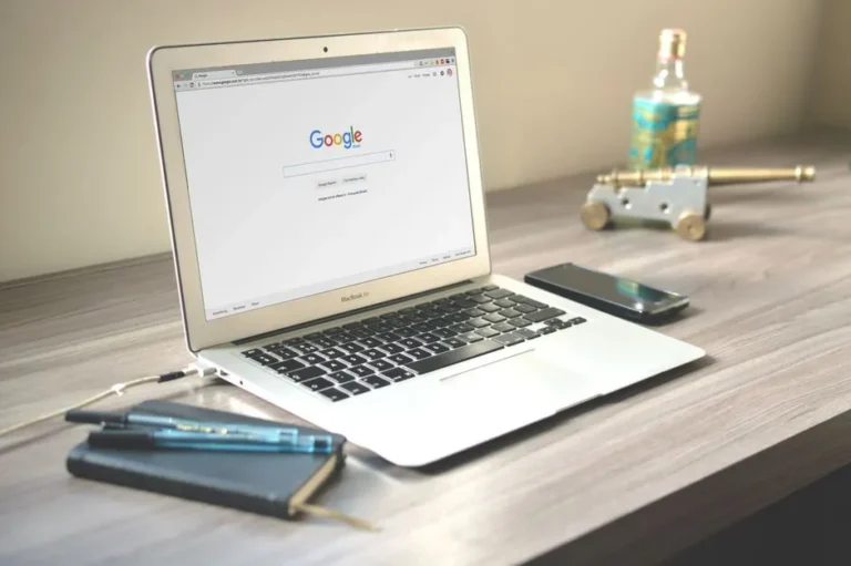 google ads laptop marketing