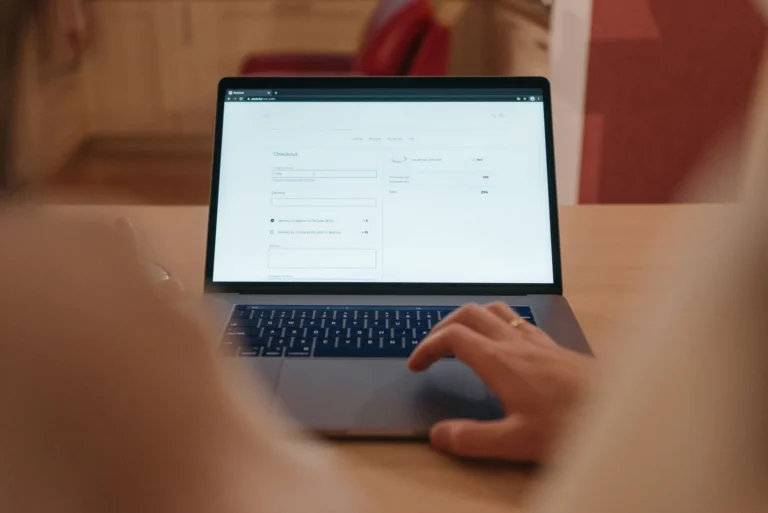 Integracja WordPress (WooCommerce) z systemem WMS — jak to zrobić?