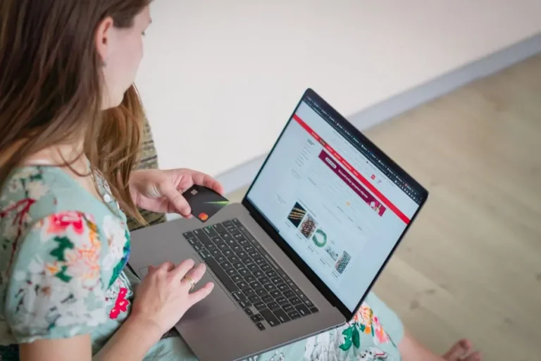 przykłady stron internetowych e-commerce