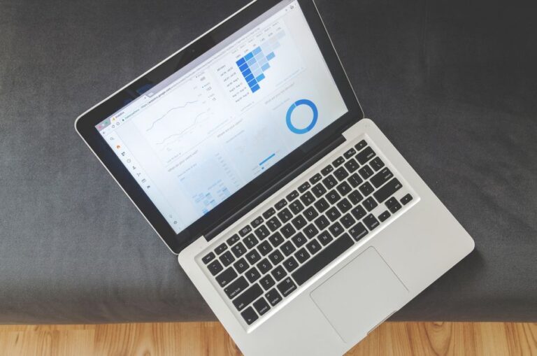 SEO analytics laptop