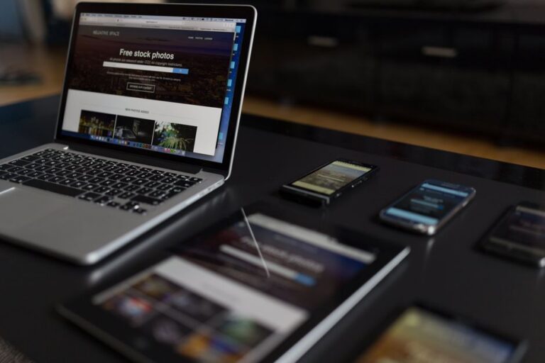web design office laptop